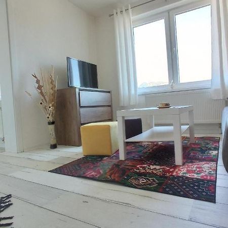 Ed Apartman SJJ Exteriér fotografie