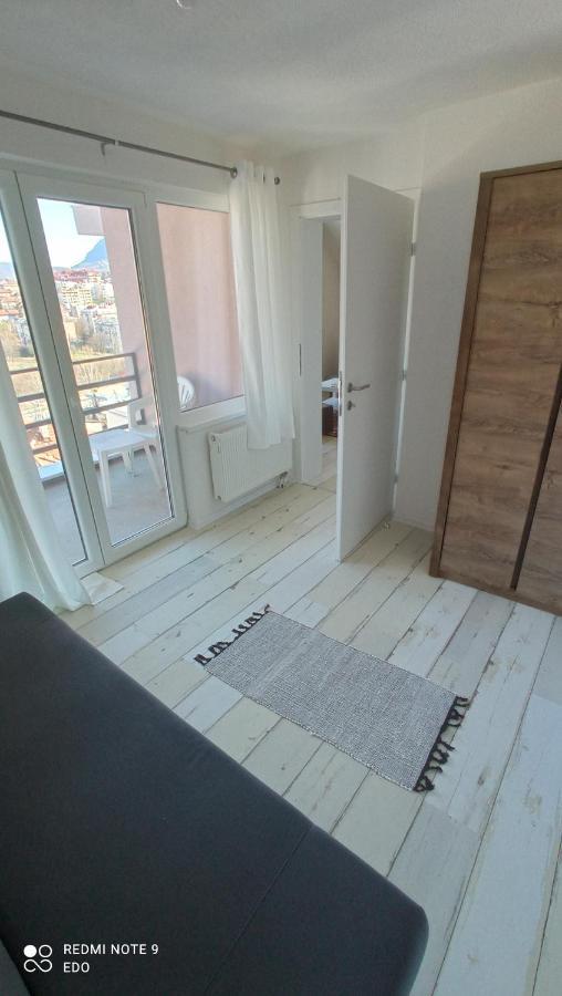 Ed Apartman SJJ Exteriér fotografie